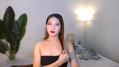 Snapshot of gabriela_deluxe chatting on October 2025 08:15:02 AM gabriela_deluxe online show from October 2025 08:15:02 AM