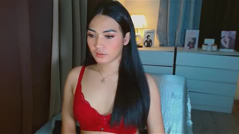Snapshot of gabriela_deluxe chatting on February 2026 10:20:02 AM gabriela_deluxe online show from February 2026 10:20:02 AM