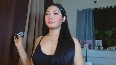 Snapshot of gabriela_deluxe chatting on February 2026 11:27:02 AM gabriela_deluxe online show from February 2026 11:27:02 AM