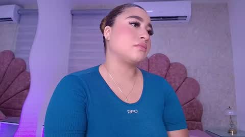 gabriela online show from March 2026 07:18:02 PM