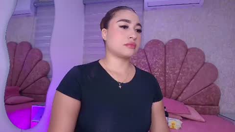 gabriela online show from July 2026 07:20:02 PM