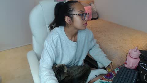 Snapshot of gabriela_morales01 chatting on December 2024 06:13:02 AM .  online show from December 2024 06:13:02 AM