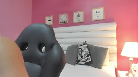 Gabriela salgado online show from March 2025 10:54:02 AM