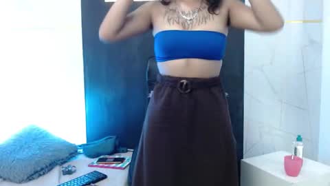 GABRIELA online show from November 2025 03:45:01 PM