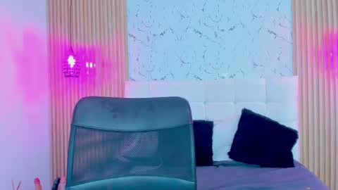 Gabriela Evans MS online show from February 2025 04:23:01 AM