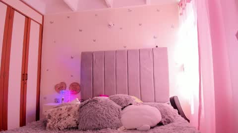 Snapshot of gabrielladurandd chatting on December 2025 06:12:02 PM Gaby online show from December 2025 06:12:02 PM