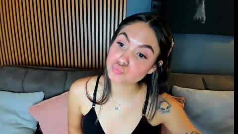 Snapshot of gaby__ferrer_ chatting on September 2025 02:33:02 PM GABY online show from September 2025 02:33:02 PM