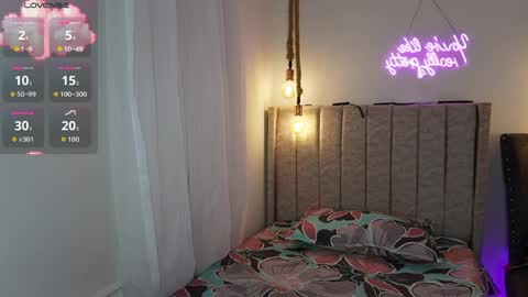 Gaby evansz online show from March 2026 09:32:02 AM