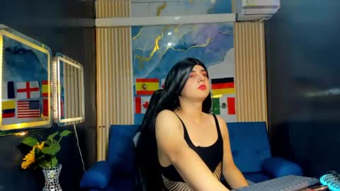 Snapshot of gaby_gil_ chatting on June 2026 02:43:01 PM GABY GIL online show from June 2026 02:43:01 PM