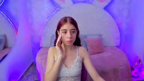 Gaby online show from December 2025 07:20:02 PM