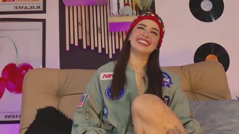 Snapshot of gaby_mason chatting on December 2025 01:20:02 PM Gaby online show from December 2025 01:20:02 PM