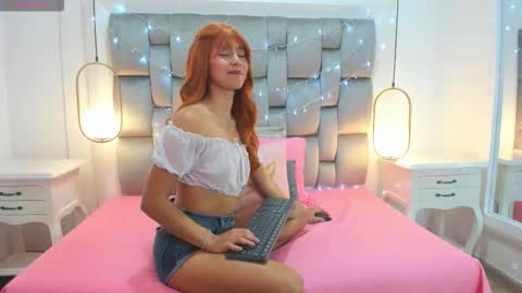 GABRIELA  online show from December 2025 11:40:02 AM