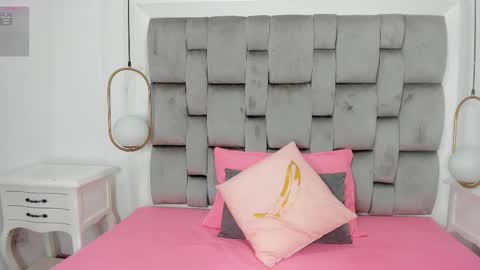 GABRIELA  online show from January 2026 11:26:01 AM