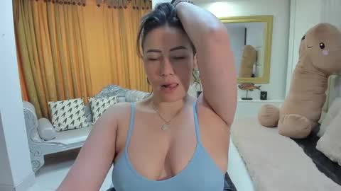 gabriela online show from October 2025 02:13:02 PM