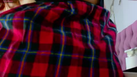 Snapshot of gaby_vegaa chatting on November 2025 05:42:02 AM gaby_vegaa online show from November 2025 05:42:02 AM