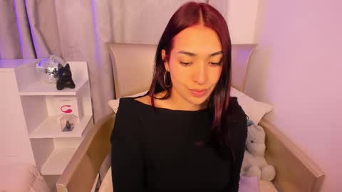 Snapshot of gaby_yummy chatting on November 2025 03:33:01 PM Gabriela online show from November 2025 03:33:01 PM