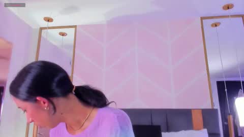 Snapshot of gabypetit chatting on December 2025 08:03:01 PM Gaby online show from December 2025 08:03:01 PM