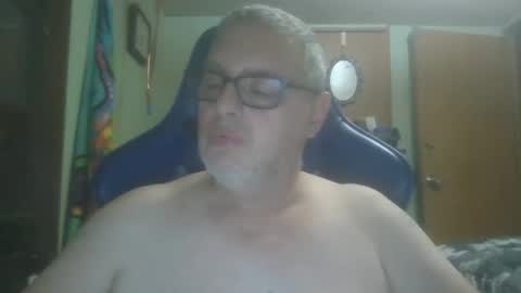 gadude45 online show from October 2025 01:14:01 AM