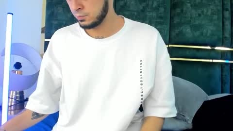 Gael  Coral some hot latinos online show from December 2025 01:27:01 PM