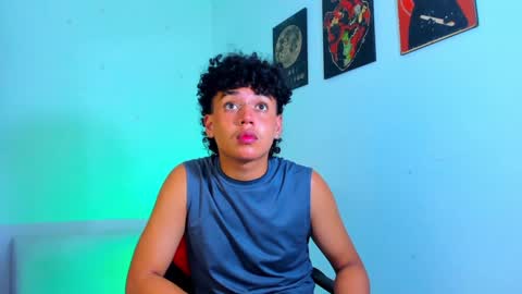 Snapshot of gaeloconner chatting on January 2025 02:48:02 AM Gael Conner online show from January 2025 02:48:02 AM