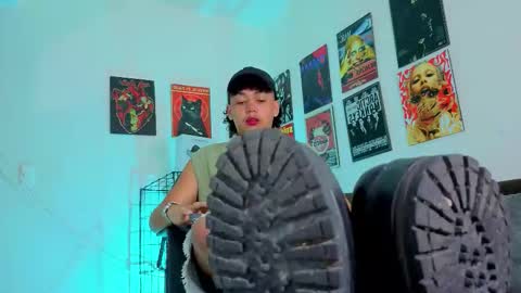 Snapshot of gaeloconner chatting on November 2025 03:29:02 AM Gael Conner online show from November 2025 03:29:02 AM