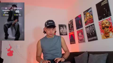 Snapshot of gaeloconner chatting on December 2025 10:26:01 PM Gael Conner online show from December 2025 10:26:01 PM