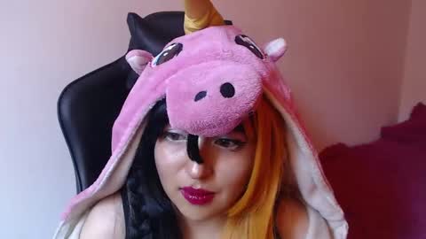 Snapshot of gakomenoshida chatting on October 2025 07:43:01 PM Kate 3 online show from October 2025 07:43:01 PM