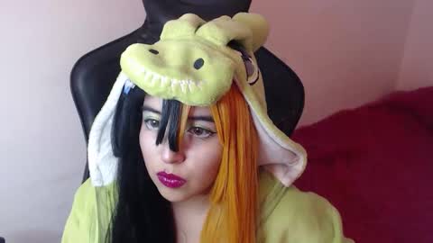 Kate 3 online show from January 2026 07:28:01 PM