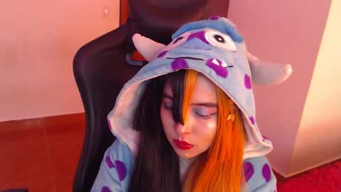 Kate 3 online show from February 2026 09:22:01 PM