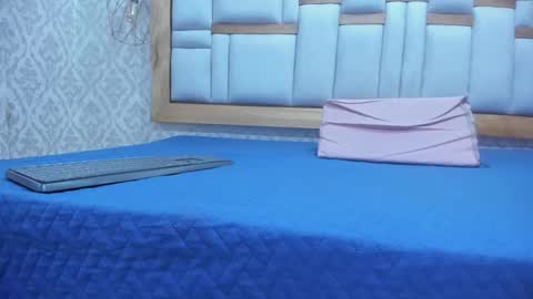 Snapshot of galaanderson chatting on November 2025 11:53:02 AM galaanderson online show from November 2025 11:53:02 AM