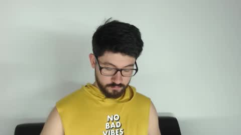 Gari online show from November 2025 09:59:01 PM