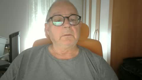 gamin68 online show from October 2025 04:59:02 PM