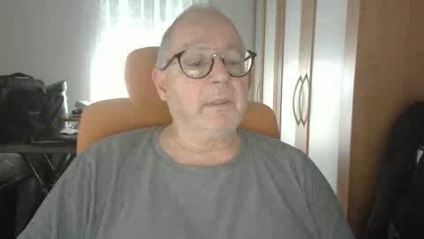 gamin68 online show from January 2026 06:24:02 PM