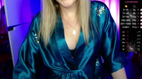 Janette online show from January 2025 09:40:01 PM