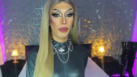 MISSANN online show from January 2025 11:41:02 AM