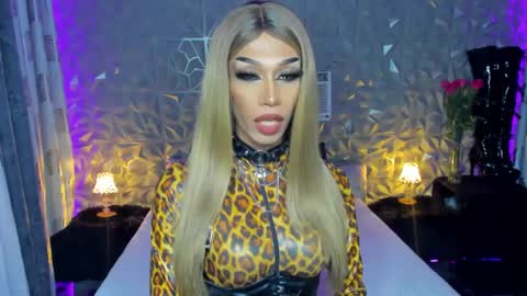 MISSANN online show from January 2025 04:08:01 PM