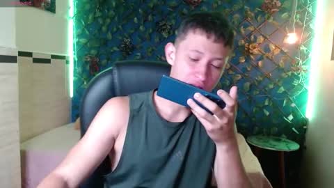 Snapshot of garuo_18 chatting on November 2025 03:12:01 AM garuo_18 online show from November 2025 03:12:01 AM