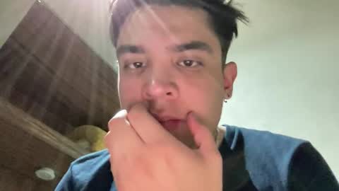 Snapshot of garypinepineapple chatting on April 2026 03:59:01 AM garypinepineapple online show from April 2026 03:59:01 AM