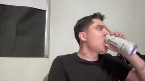 Snapshot of garypinepineapple chatting on June 2026 07:13:01 AM garypinepineapple online show from June 2026 07:13:01 AM