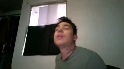 Snapshot of garypinepineapple chatting on June 2026 10:45:02 PM garypinepineapple online show from June 2026 10:45:02 PM