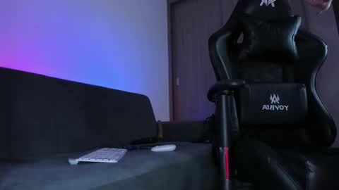  Usagi  online show from November 2025 11:37:02 PM