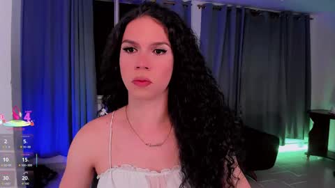 Snapshot of gatitavenecis1 chatting on May 2026 10:19:02 AM Vnecis Marn online show from May 2026 10:19:02 AM