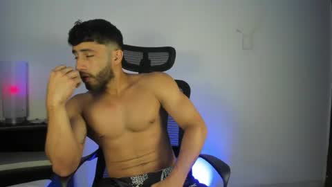 Gato online show from July 2026 08:26:02 PM
