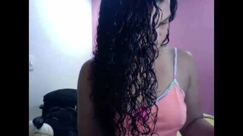 Snapshot of gatubelahotxxx chatting on January 2025 07:39:02 PM gatubelahotxxx online show from January 2025 07:39:02 PM