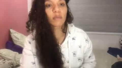 Snapshot of gatubelahotxxx chatting on September 2025 04:04:02 AM gatubelahotxxx online show from September 2025 04:04:02 AM