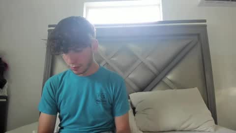 Snapshot of gayndepressed chatting on September 2025 09:05:02 PM Trace online show from September 2025 09:05:02 PM