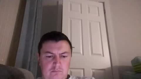 Snapshot of gaz101993 chatting on November 2025 10:59:02 PM GazP online show from November 2025 10:59:02 PM