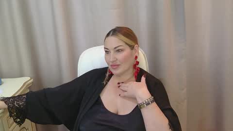 Snapshot of gazz2025 chatting on October 2025 05:49:01 AM gazz2025 online show from October 2025 05:49:01 AM