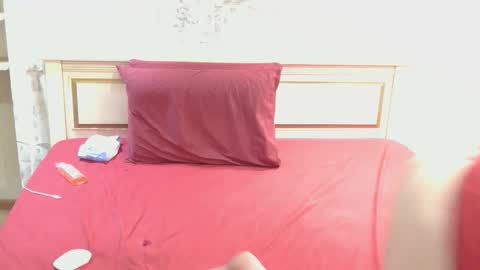 Snapshot of gazz2025 chatting on December 2025 04:47:02 PM gazz2025 online show from December 2025 04:47:02 PM