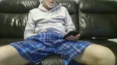 geeezer64 online show from October 2025 11:49:01 PM